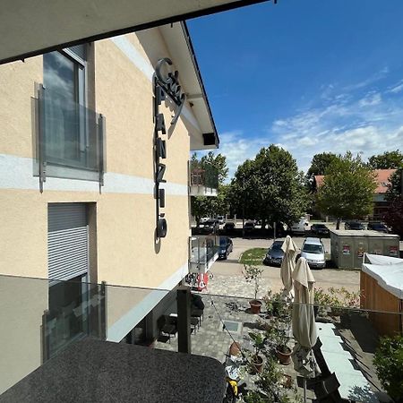 City Apartman Haz Balatonlelle Dış mekan fotoğraf