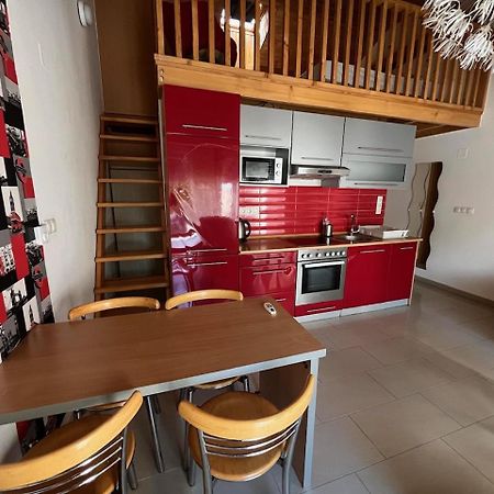 City Apartman Haz Balatonlelle Dış mekan fotoğraf