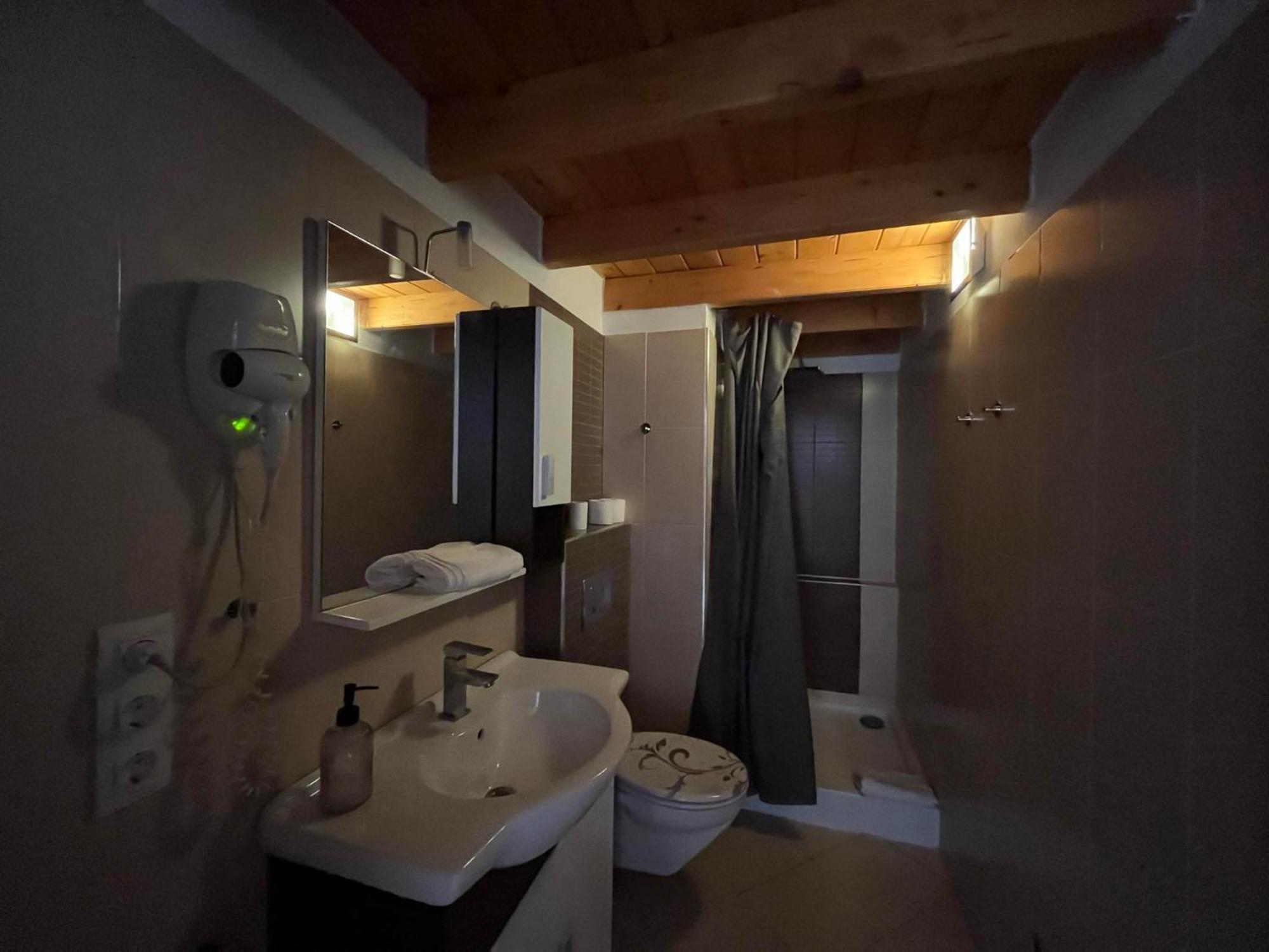 City Apartman Haz Balatonlelle Dış mekan fotoğraf